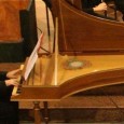 E’ per domenica 9 giugno l’ultimo appuntamento della rassegna musicale “Echi dai Secoli” organizzata dall’Associazione Musicale Estense. Alle ore 20.30, presso la chiesa di S. Alessandro di Castronno (VA) si esibirà il Duo Hymnodia, Piercarlo Sacco al violino […]